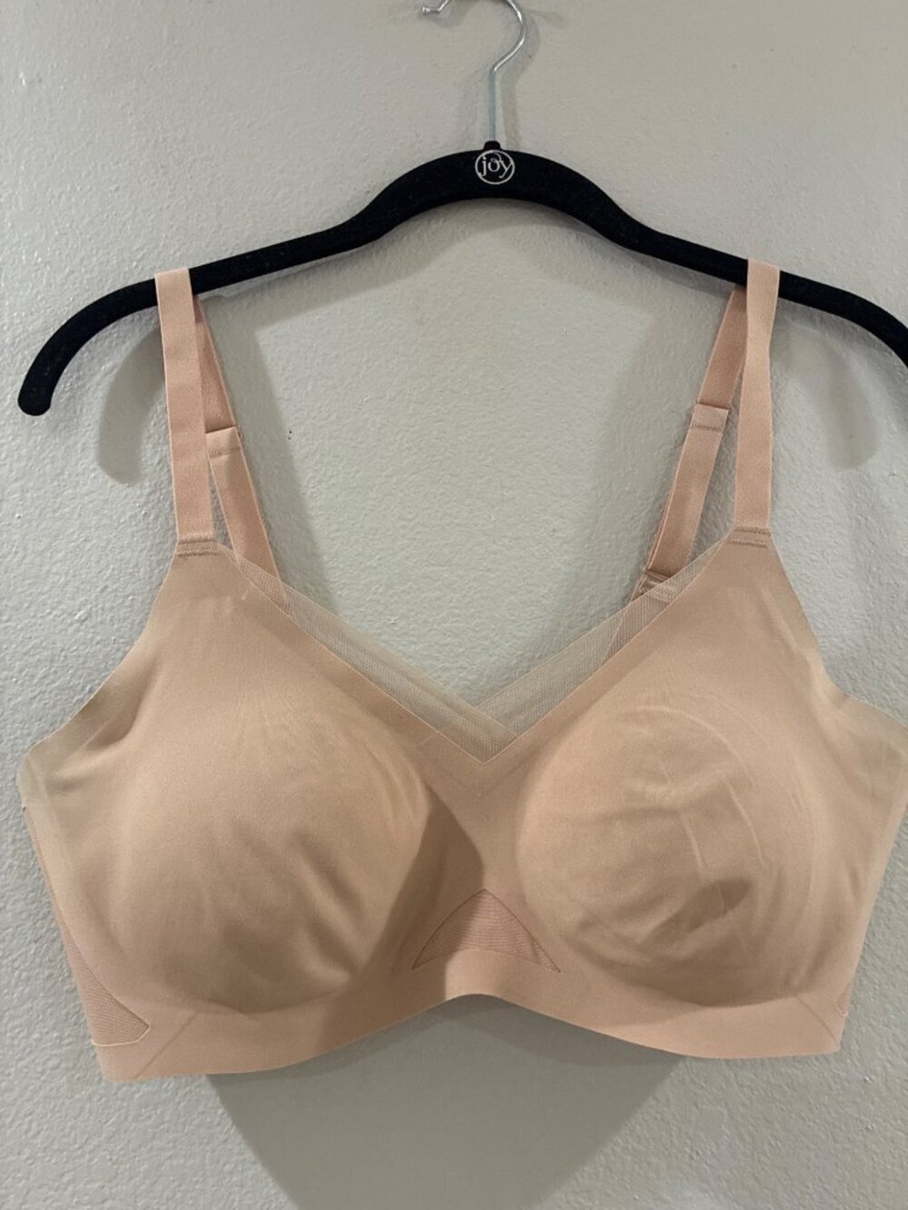 Honeylove Crossover wireless bra nude sheer mesh crossover panels adjustable